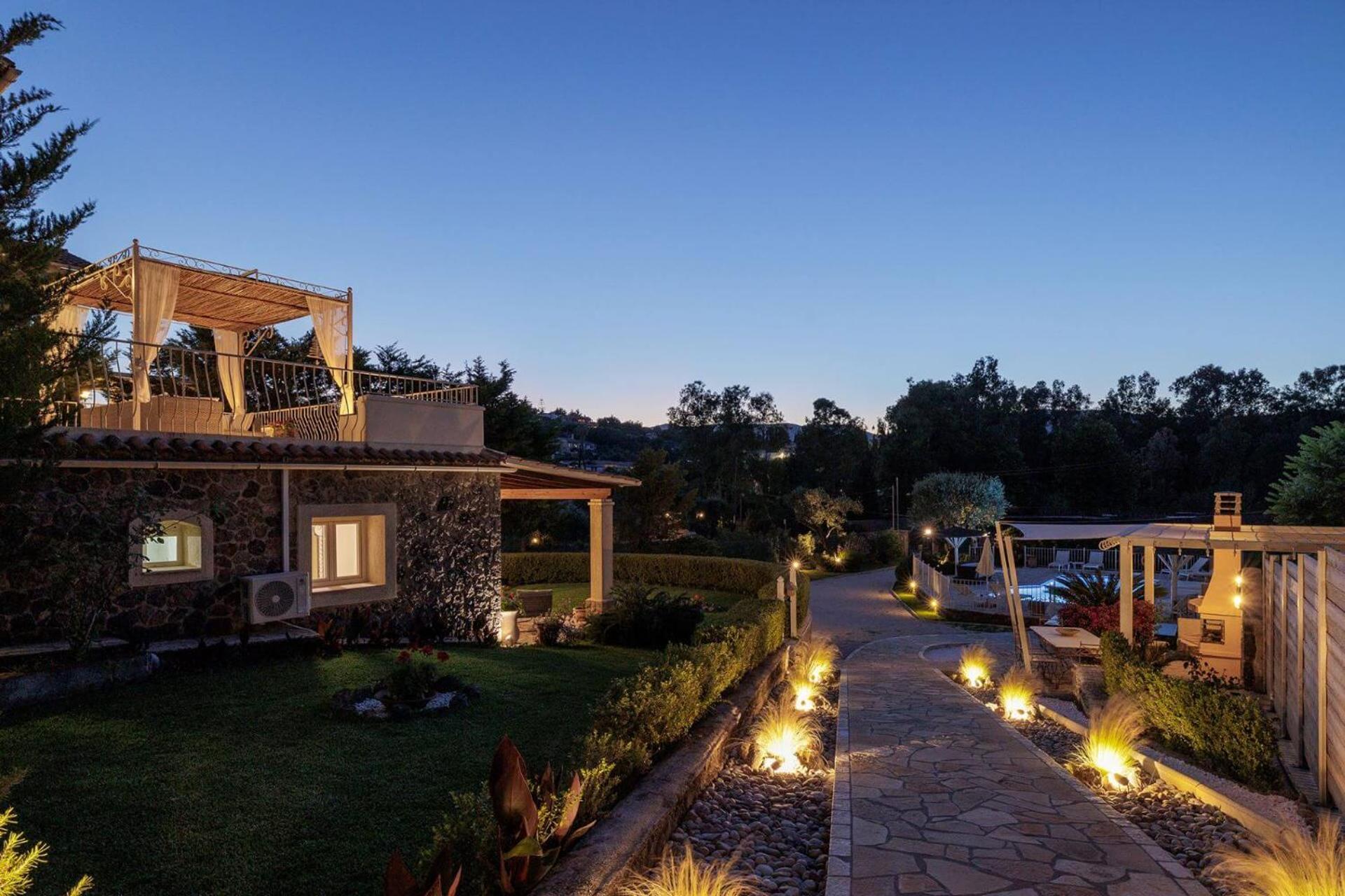 Villa St Nicholas House With Private Heated Pool Dassiá Exteriér fotografie